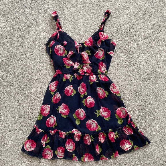 Abercrombie & Fitch Floral Ruffle Dress - Picture 1 of 4